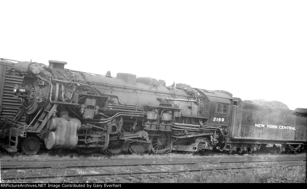 NYC 2-8-2 #2169 - New York Central